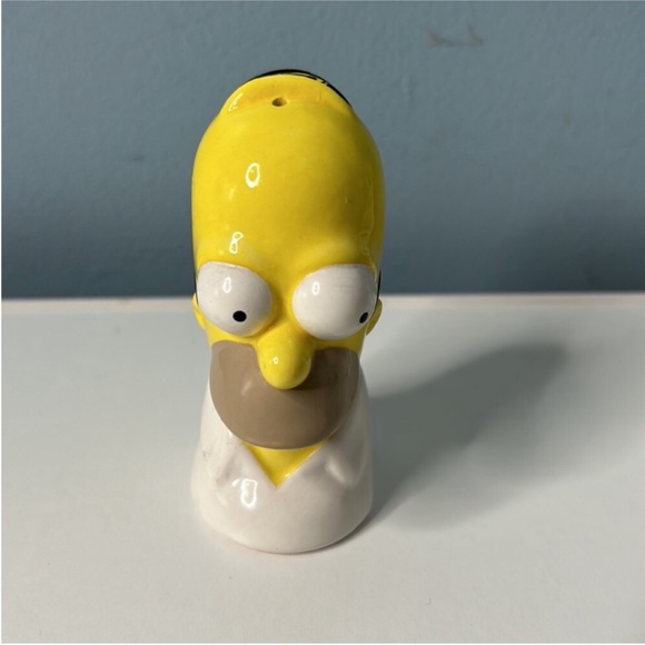 Fox Marge and Homer Simpson Salt & Pepper Shakers Host Pick - Picture 9 of 16